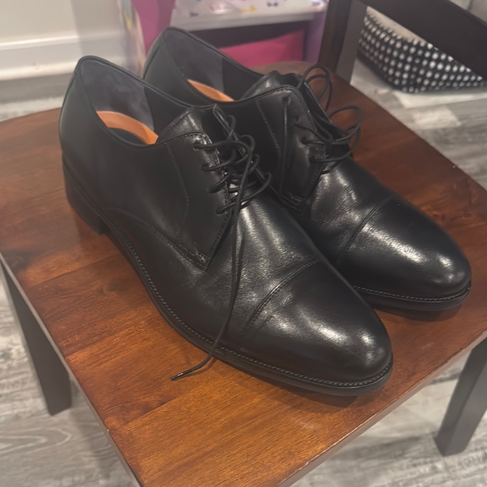 Cole Haan Black Leather Oxfords